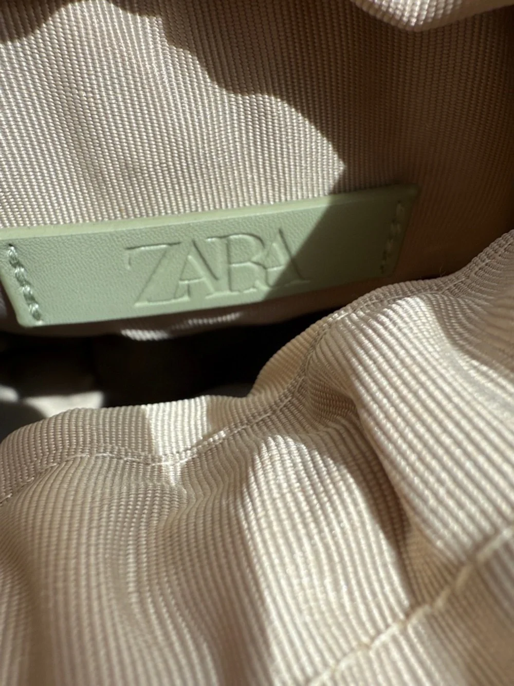Zara Rhinestone Crystal Embellished Mini Straw Bucket Bag-‎ - Picture 14 of 17